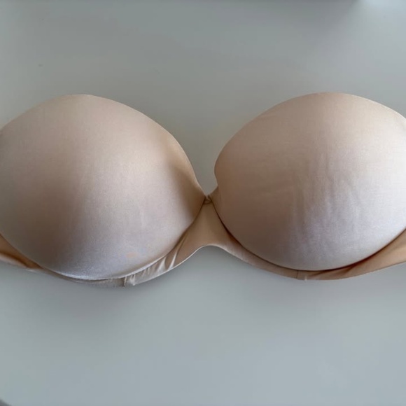 BNWOT SKIMS Strapless Push-up Bra 32C - Picture 2 of 5